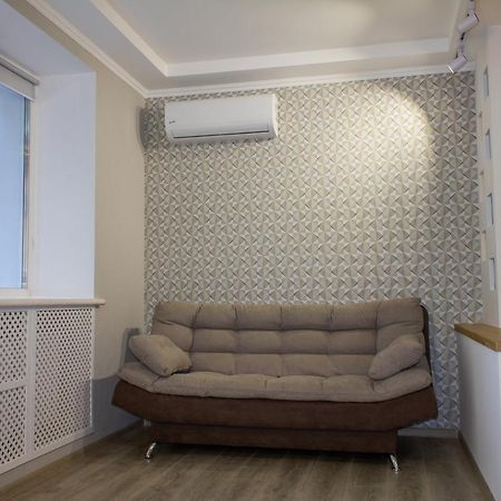 Уютная Vip-Студия В Центре. วินนิตซา ภายนอก รูปภาพ